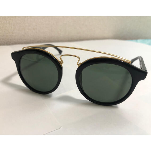 Ray-Ban(レイバン)のサングラス（レイバン） メンズのファッション小物(サングラス/メガネ)の商品写真