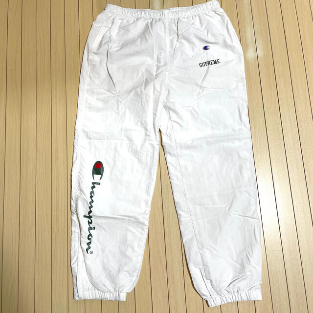 Supreme(シュプリーム)のSupreme champion track pants 18s/s white メンズのパンツ(その他)の商品写真