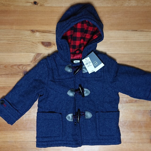 babyGAP(ベビーギャップ)の【新品・未使用】baby gap ダッフルコート 90 キッズ/ベビー/マタニティのキッズ服男の子用(90cm~)(コート)の商品写真