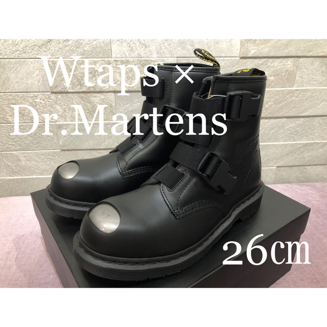 W)taps(ダブルタップス)のWTAPS x DR. MARTENS 1460 STOMPER メンズの靴/シューズ(ブーツ)の商品写真