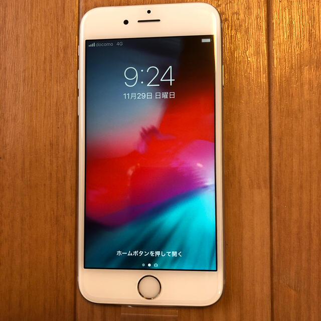 Apple(アップル)のiPhone 6s 64GB シルバー SIMフリー　 スマホ/家電/カメラのスマートフォン/携帯電話(スマートフォン本体)の商品写真