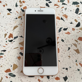 iPhone8 64GB SIMフリー シムフリー 本体 12時間以内発送補償有(スマートフォン本体)