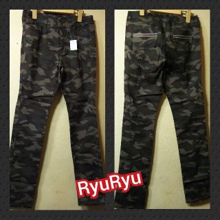 リュリュ(RyuRyu)のRyuRyu★新品★微ストレッチスキニー／迷彩／W67(スキニーパンツ)