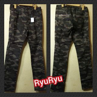 リュリュ(RyuRyu)のRyuRyu★新品★微ストレッチスキニー／迷彩／W64(スキニーパンツ)