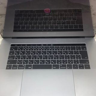 マック(Mac (Apple))の極美品MacBook pro 15inch 2017 MPTR2J/Aおまけ多数(ノートPC)