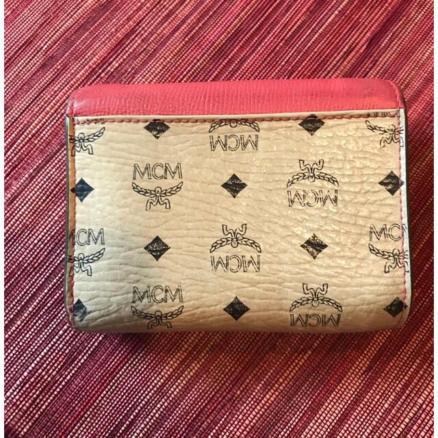 MCM(エムシーエム)のMCM 三つ折り財布 レディースのファッション小物(財布)の商品写真