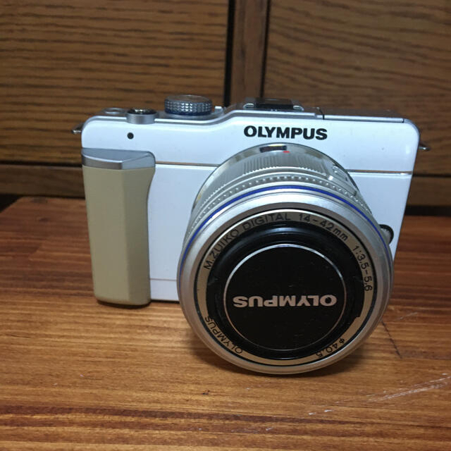 Olympus 一眼レフ ミラーレス の通販 By たま S Shop オリンパスならラクマ