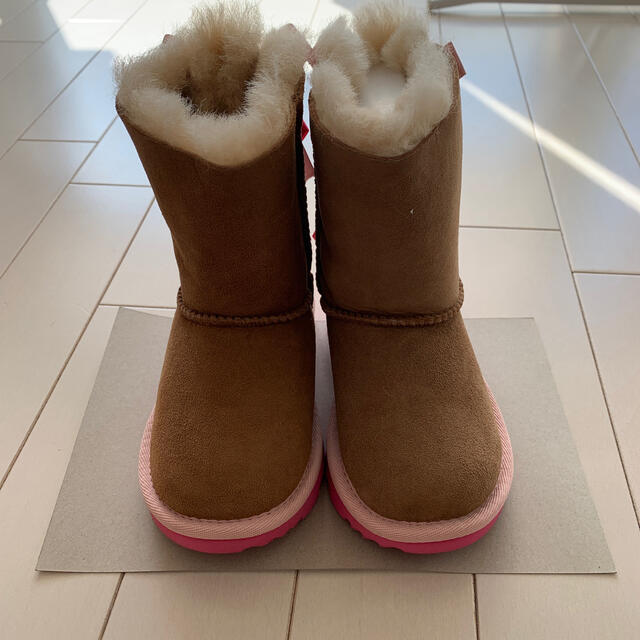 送料無料商品 |  公式 オンライン 新品未使用 UGG キッズ UK7 15センチ ブーツ・ブーティ