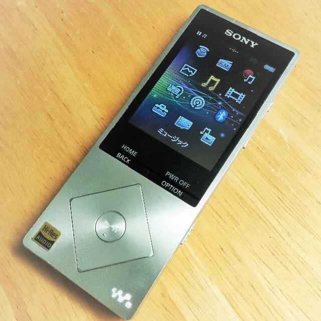 WALKMAN(ウォークマン)の🎶SONY ウォークマン NW-A26＠ハイレゾ音源対応 スマホ/家電/カメラのオーディオ機器(ポータブルプレーヤー)の商品写真