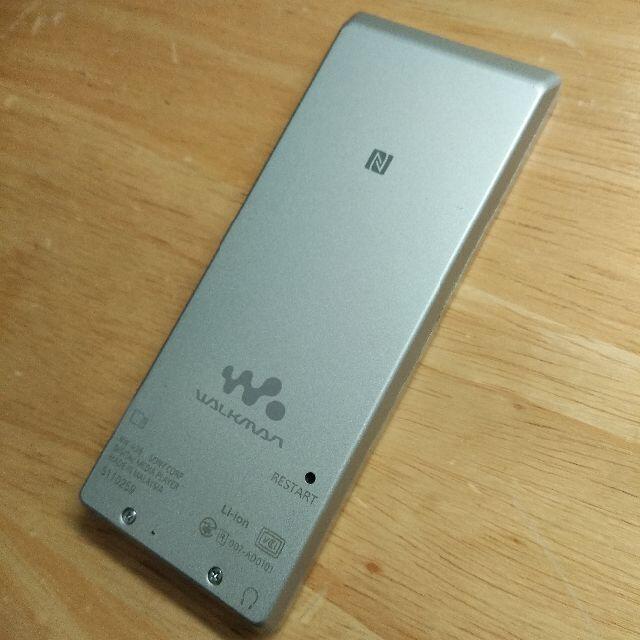 WALKMAN(ウォークマン)の🎶SONY ウォークマン NW-A26＠ハイレゾ音源対応 スマホ/家電/カメラのオーディオ機器(ポータブルプレーヤー)の商品写真