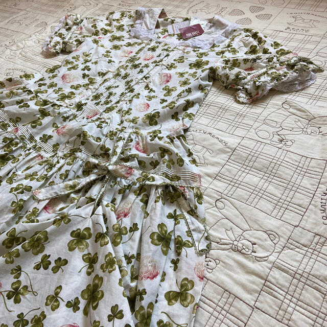 PINK HOUSE - 新品❣️ピンクハウス❣️クローバー☘️とお花