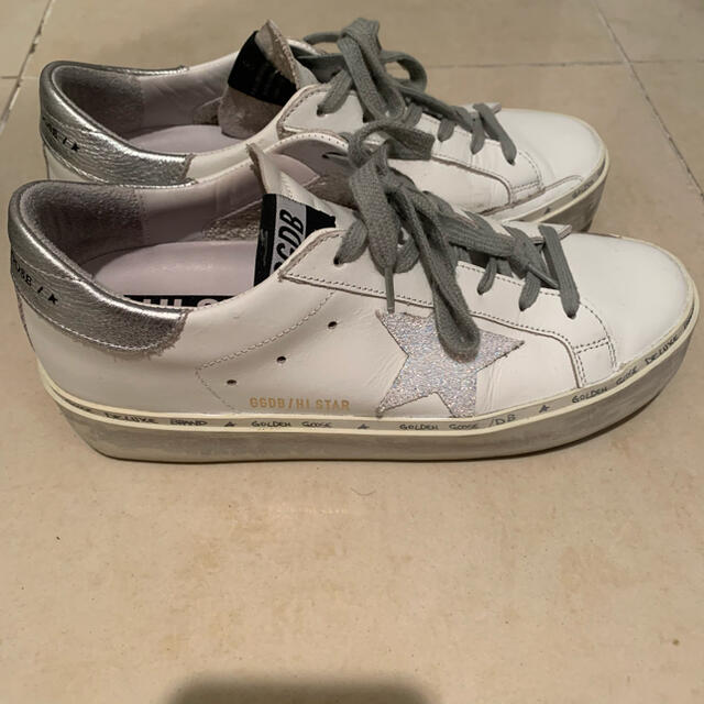 GOLDEN GOOSE(ゴールデングース)のゴールデングース　スニーカー　38 レディースの靴/シューズ(スニーカー)の商品写真