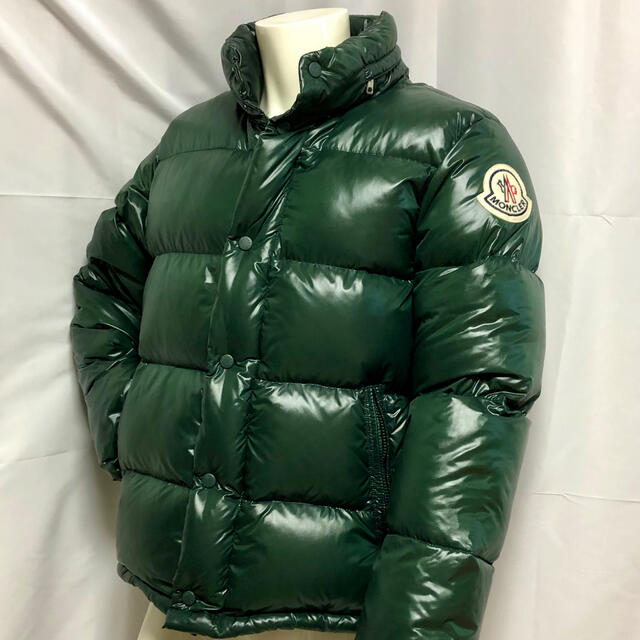 モンクレール　MONCLER EVEREST ビッグロゴ　グリーン　size3