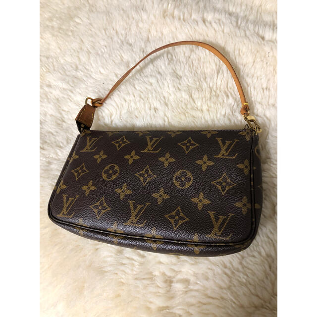 LOUIS VUITTON(ルイヴィトン)のあっちゃん様専用◆LOUIS VUITTONアクセサリーポーチアクセソワール美品 レディースのファッション小物(ポーチ)の商品写真