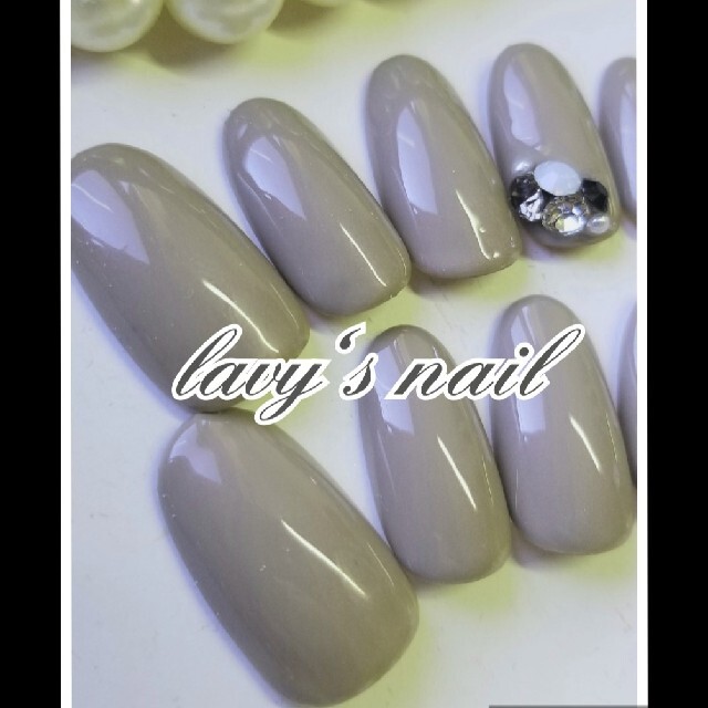 大人グレージュ シンプルワンカラージェルネイルチップの通販 By Lavy S Shop ラクマ 大人グレージュ シンプルワンカラージェルネイルチップの通販 By Lavy S Shop ラクマ