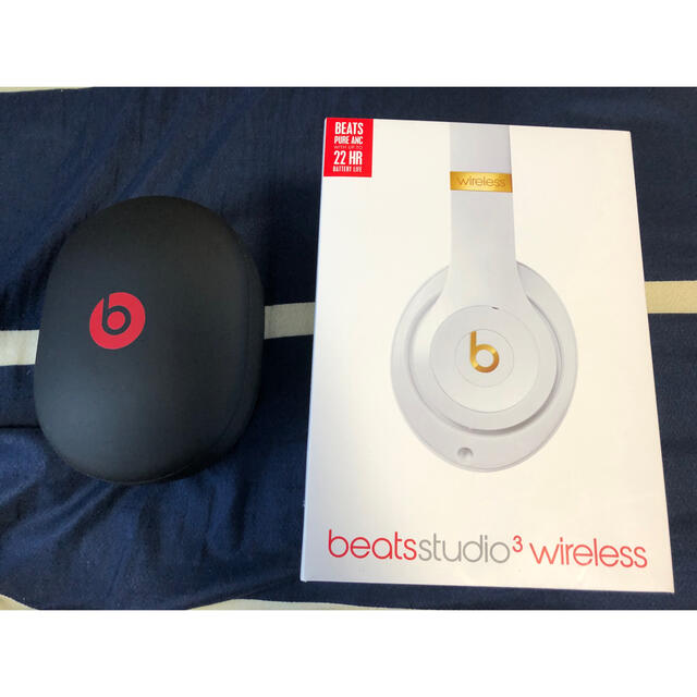 beats studio3 wireless ヘッドホン　White