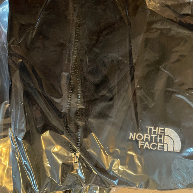 THE NORTH FACE(ザノースフェイス)の新品未開封【Mサイズ】ノースフェイス アンタークティカ バーサロフトジャケット メンズのジャケット/アウター(ブルゾン)の商品写真