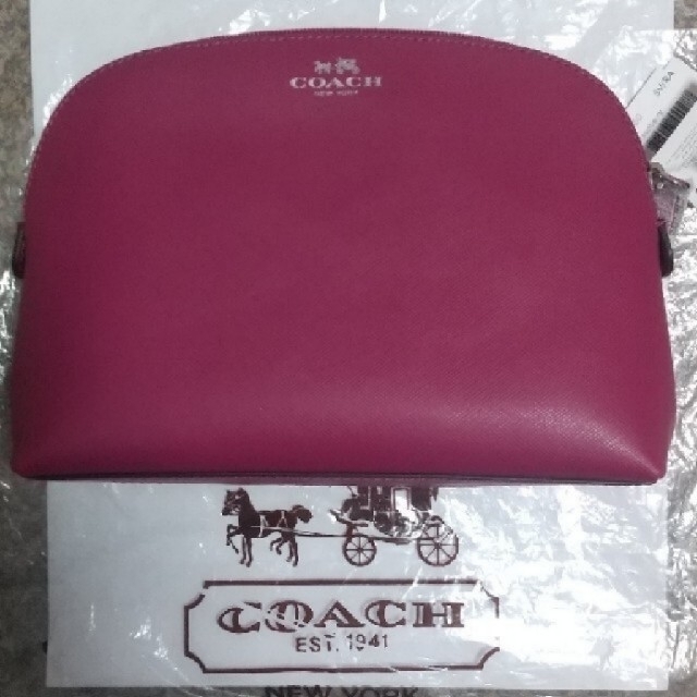 COACH(コーチ)の新品未使用★COACH コーチ   サフィアーノ レザー ポーチ レディースのファッション小物(ポーチ)の商品写真