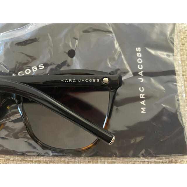 MARC JACOBS(マークジェイコブス)の[新品未使用]MARC JACOBS／サングラス レディースのファッション小物(サングラス/メガネ)の商品写真