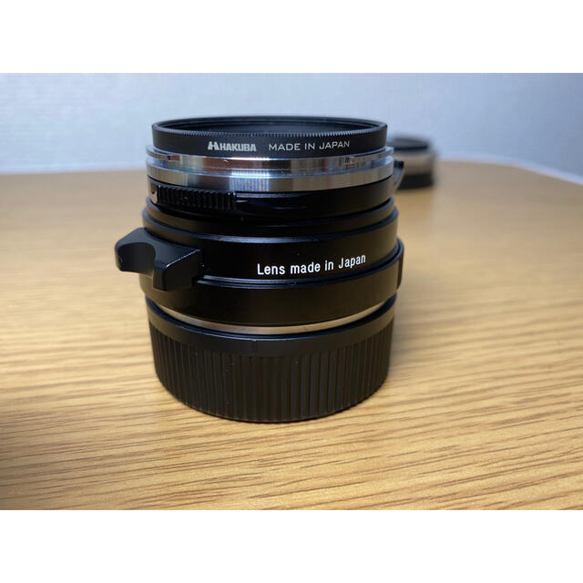 フォクトレンダー　40mm f1.4 sc Eマウントアダプター付き スマホ/家電/カメラのカメラ(レンズ(単焦点))の商品写真