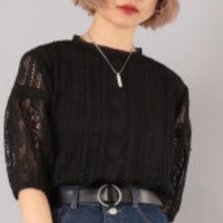 ページボーイ(PAGEBOY)の美品♡PAGEBOY ページボーイ ケミカルレース　カットソー(カットソー(半袖/袖なし))