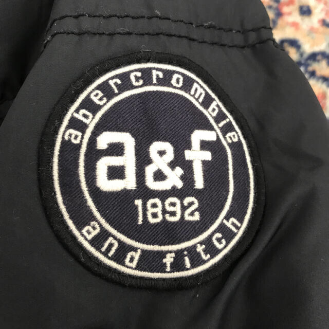 Abercrombie&Fitch(アバクロンビーアンドフィッチ)のmicher様専用　アバクロンビー&フィッチ メンズS キッズXL レディースL メンズのジャケット/アウター(ダウンジャケット)の商品写真