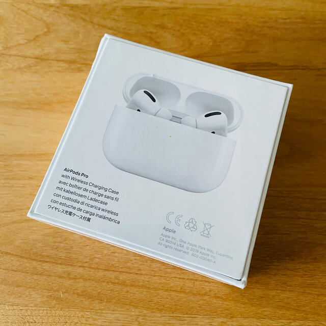 Apple(アップル)の新品未開封 国内正規品 Apple AirPods Pro エアーポッズプロ スマホ/家電/カメラのオーディオ機器(ヘッドフォン/イヤフォン)の商品写真