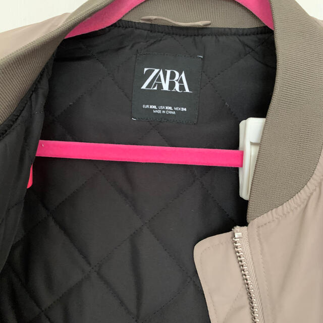 ZARA(ザラ)のZARA カーキ　ma-1風　アウター レディースのジャケット/アウター(ブルゾン)の商品写真