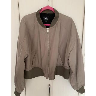 ザラ(ZARA)のZARA カーキ　ma-1風　アウター(ブルゾン)