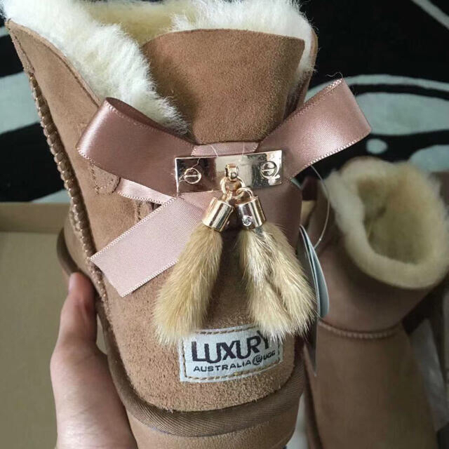 ラグジュアリーUGGリアルムートンモカシン