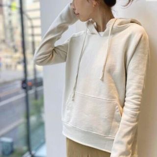 アパルトモンドゥーズィエムクラス(L'Appartement DEUXIEME CLASSE)のアパルトモン  NILI LOTAN/ニリ ロータンSWEAT HOODIE(トレーナー/スウェット)