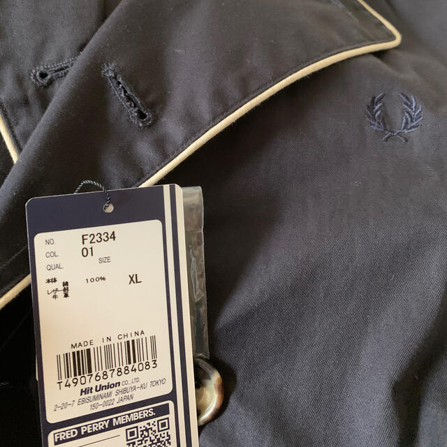 FRED PERRY(フレッドペリー)の【新品未使用】フレッドペリー　トレンチコート メンズのジャケット/アウター(トレンチコート)の商品写真