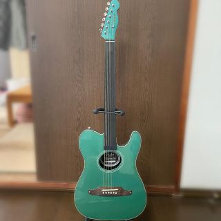 フェンダー(Fender)のフェンダーエレアコ/Sherwood Green 【付属品有り】(エレキギター)