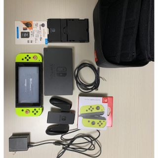 ニンテンドースイッチ(Nintendo Switch)のチワワのラブ様専用　ニンテンドースイッチ　あつ森セット(家庭用ゲーム機本体)