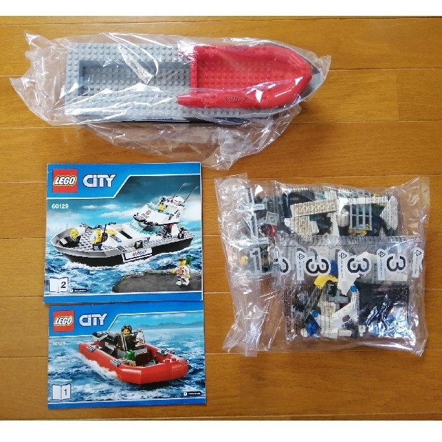 Lego - LEGO シティ ポリスパトロールボート 60129の通販 by TOM ｜レゴならラクマ