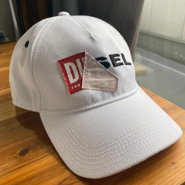 DIESEL(ディーゼル)のdiesel キャップ　ユニセックス メンズの帽子(キャップ)の商品写真