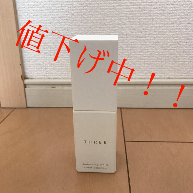 THREE(スリー)の値下げ中！THREE バランシング ホワイト クリアエッセンス 30ml コスメ/美容のスキンケア/基礎化粧品(美容液)の商品写真