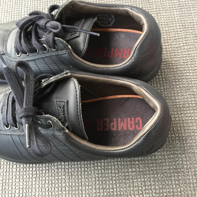 CAMPER(カンペール)のレディース レザーシューズ黒 スニーカー 22.5センチ レディースの靴/シューズ(スニーカー)の商品写真