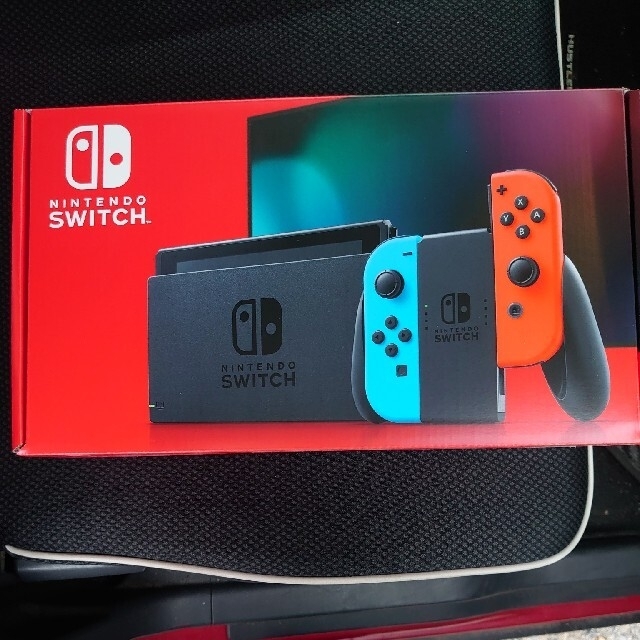 新品未使用　11月末購入　Nintendo Switch