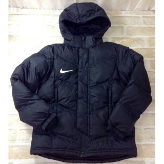 ナイキ(NIKE)のNIKE　男の子用アウター　140-150　ブラック　★02YE1129875(コート)