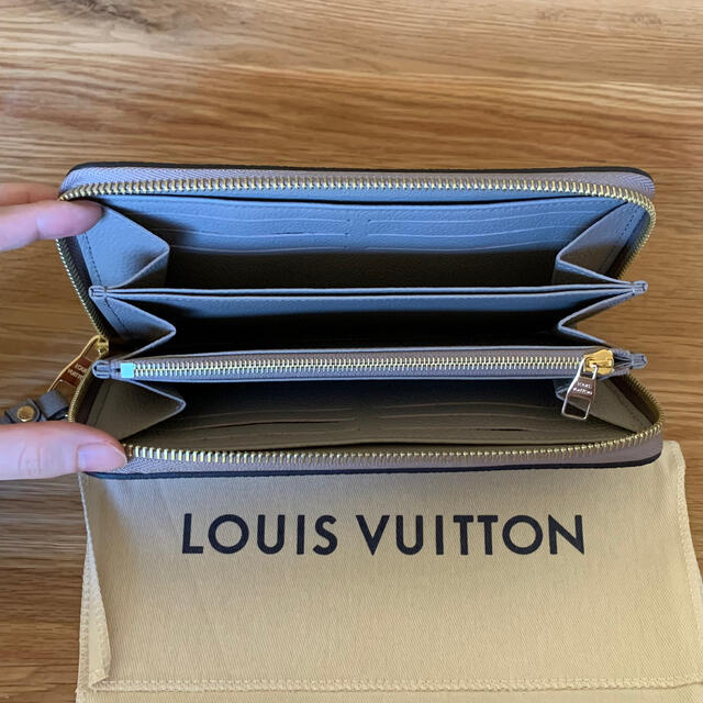 LOUIS VUITTON ジッピー・ウォレット 長財布