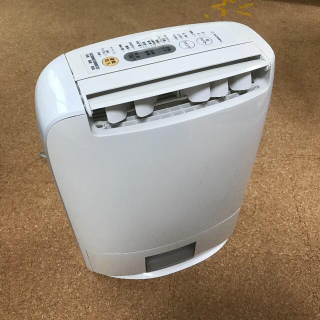 パナソニック F-YZMX60-S デシカント方式衣類乾燥除湿機 www ...