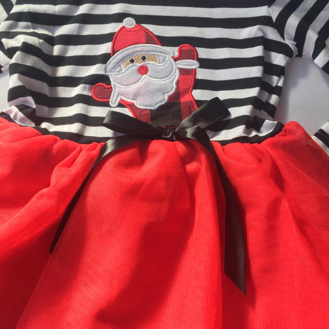 クリスマスコスチューム　サンタクロースチュールワンピース　100 女の子　 キッズ/ベビー/マタニティのキッズ服女の子用(90cm~)(ワンピース)の商品写真