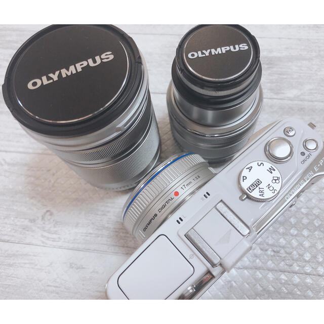 OLYMPUS PEN E-P3 1