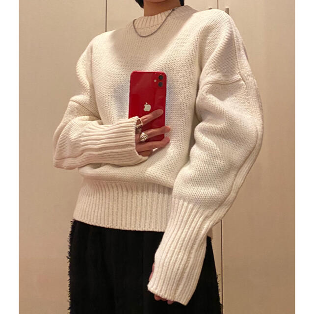 HYKE - HYKE ハイク 新品タグ付き クルーネックニット ホワイトの通販