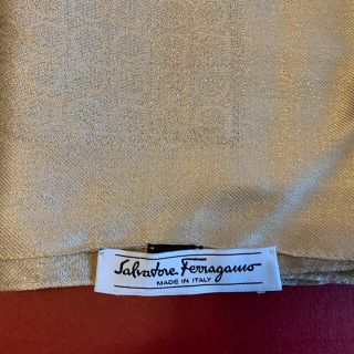 サルヴァトーレフェラガモ(Salvatore Ferragamo)のフェラガモ　ストール(ストール/パシュミナ)