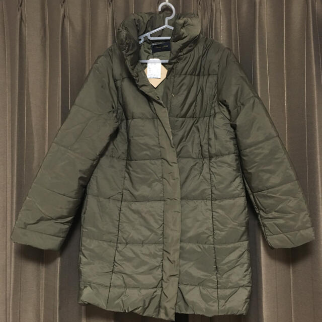 中綿ロングコート　防風加工 レディースのジャケット/アウター(ロングコート)の商品写真
