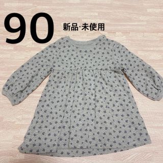 ユニクロ(UNIQLO)の新品未使用！ワンピース 花柄 90 ユニクロ(ワンピース)