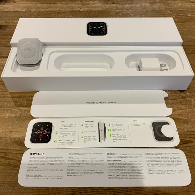 AppleWatch（第5世代44MM）外箱・付属品・スポーツバンド（片側）