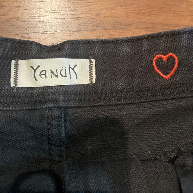 YANUK(ヤヌーク)のYANUK 金子綾 ハイライズスリム テーパード デニムパンツ BLACK 26 レディースのパンツ(デニム/ジーンズ)の商品写真